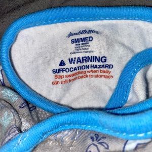 Small/medium Velcro swaddle